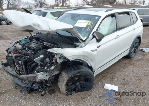 2024 Volkswagen Tiguan 2.0T Se R-Line Black from USA, damaged, VIN 3VV8B7AXXRM158634